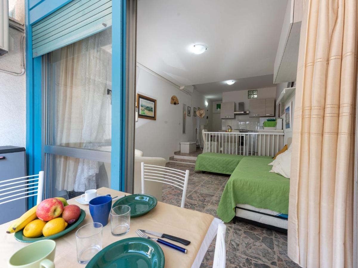 Apartment La Pineta By Interhome Casa Sant'Eugenia Exterior photo